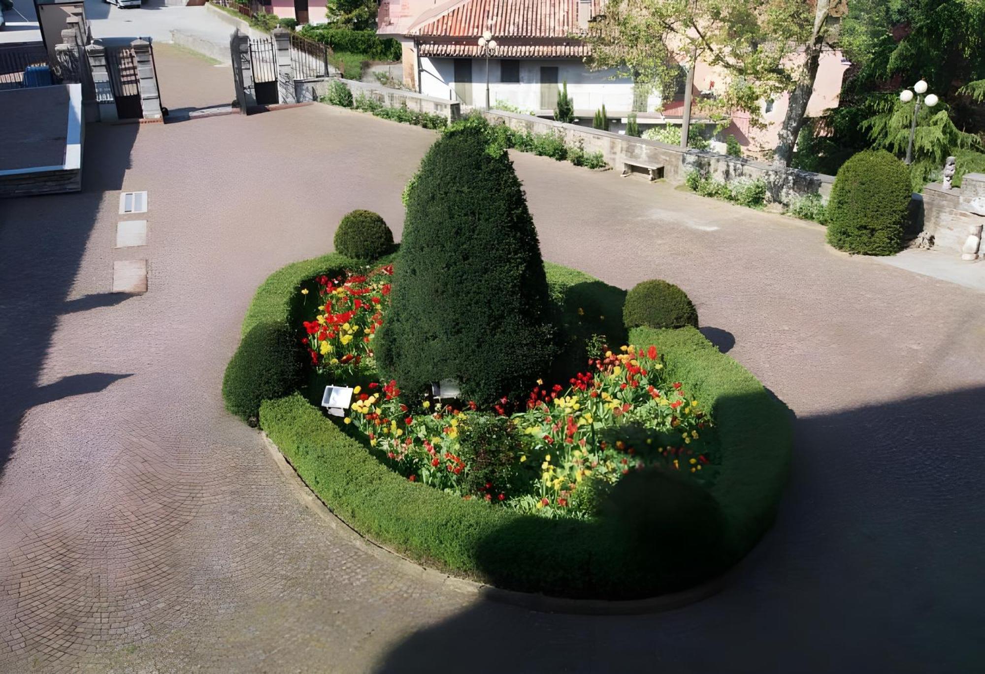 Hotel Il Castello Di Bubbio Exteriér fotografie