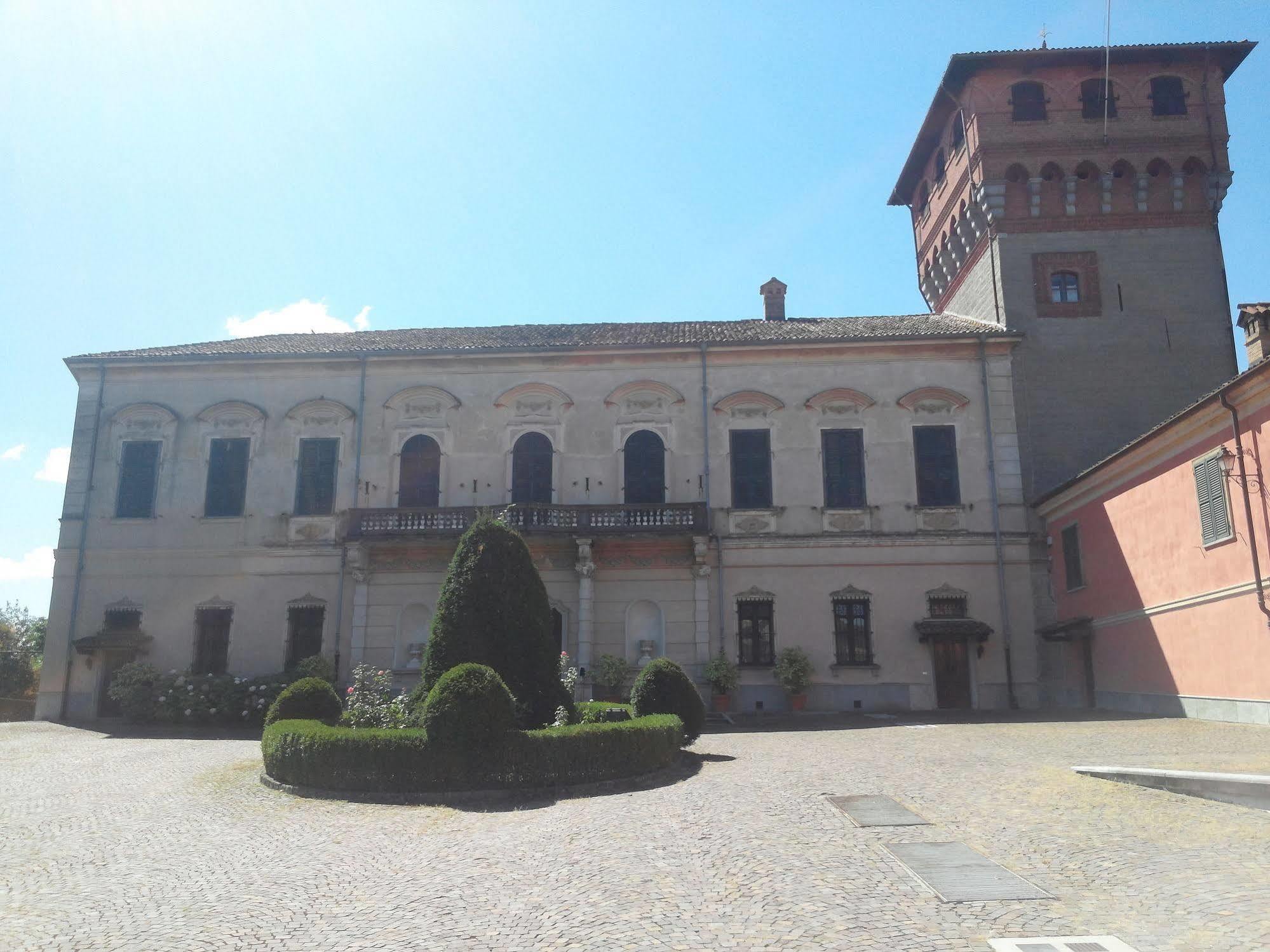 Hotel Il Castello Di Bubbio Exteriér fotografie